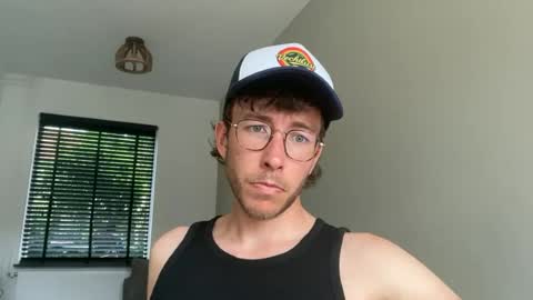 skyisthelimit1995 online show from June 21, 2026, 2:52 pm