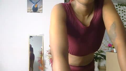 Bella online show from July 7, 2026, 12:57 am