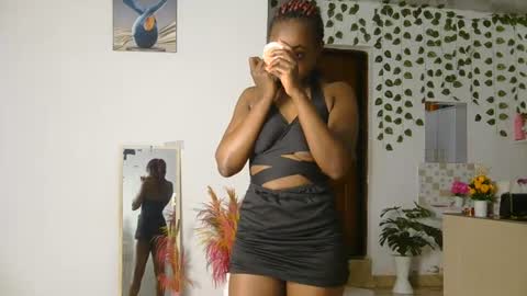 Bella online show from July 10, 2026, 1:10 am