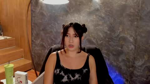 Snapshot of skyylee_ chatting on April 28, 2026, 1:16 pm abby online show from April 28, 2026, 1:16 pm