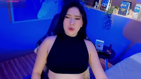 Snapshot of skyylee_ chatting on July 14, 2026, 2:12 pm abby online show from July 14, 2026, 2:12 pm
