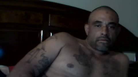 slickstre online show from June 26, 2026, 6:51 am