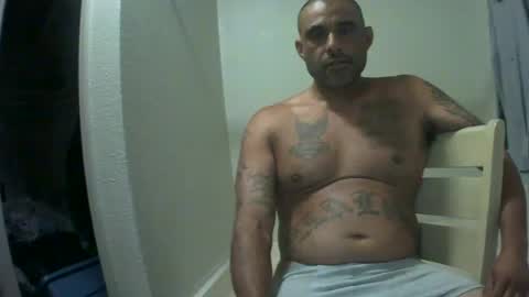 slickstre online show from July 19, 2026, 5:33 am