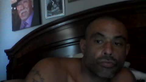 slickstre online show from August 9, 2026, 8:47 pm
