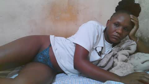 slim_girl3 online show from June 24, 2026, 7:35 pm