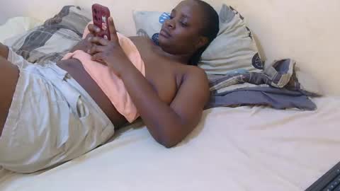 Snapshot of slim_joy chatting on July 22, 2026, 9:23 am slim_joy online show from July 22, 2026, 9:23 am