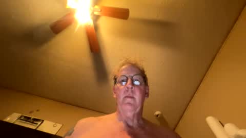 slimjim061560 online show from May 16, 2026, 1:02 am