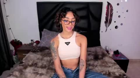 slutty_venus7 online show from June 12, 2026, 4:17 pm
