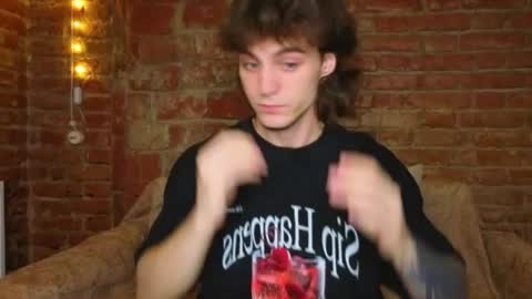 Gus online show from August 1, 2026, 7:02 pm