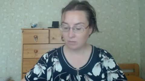 smart_rose online show from June 30, 2026, 7:20 am