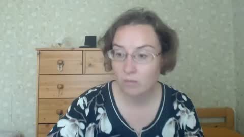 smart_rose online show from July 1, 2026, 9:22 am