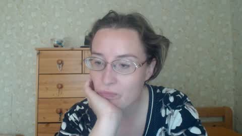 smart_rose online show from July 2, 2026, 1:50 pm