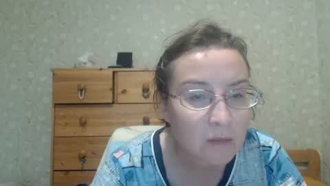 smart_rose online show from July 6, 2026, 5:26 pm