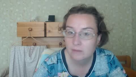 smart_rose online show from July 8, 2026, 2:43 pm
