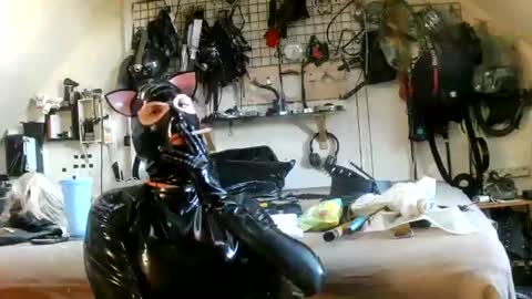 smokeslut365 online show from July 15, 2026, 6:24 pm