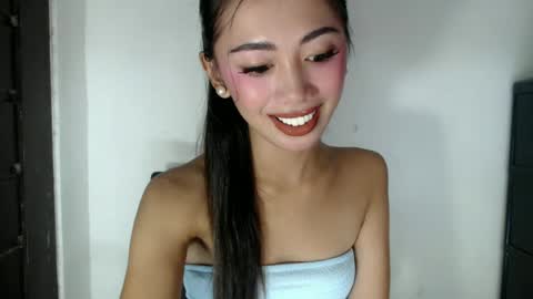 kianna online show from July 4, 2026, 10:49 pm