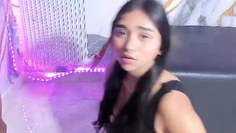 Snapshot of sofi_and_alejo699 chatting on July 10, 2026, 3:22 am sofi_and_alejo699 online show from July 10, 2026, 3:22 am