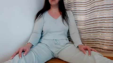 SofiaLenis online show from July 6, 2026, 11:51 am