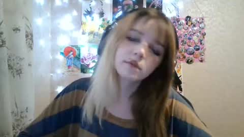 Mila online show from July 24, 2026, 4:05 pm