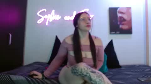 SOPHIE - FOXX online show from June 22, 2026, 12:02 pm