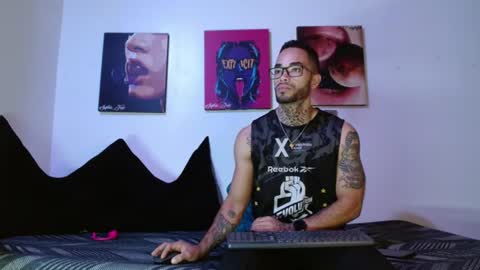 SOPHIE - FOXX online show from July 17, 2026, 12:01 pm