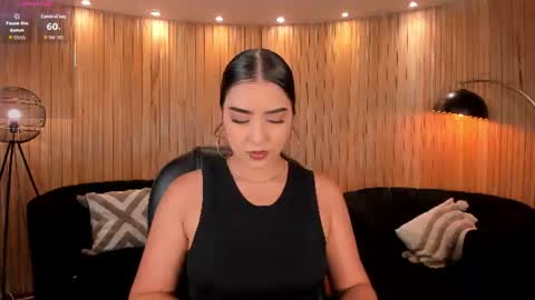 Snapshot of sophielanne chatting on July 20, 2026, 2:04 am Sophie online show from July 20, 2026, 2:04 am