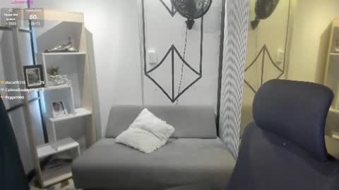 sophiewatson_ online show from June 27, 2026, 1:17 pm