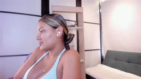 sophiewatson_ online show from July 21, 2026, 3:36 pm