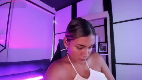 sophiewatson_ online show from July 27, 2026, 2:46 pm