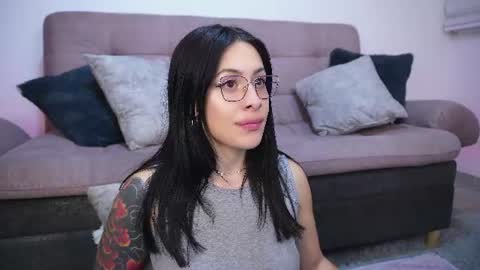 Sophiie online show from July 16, 2026, 3:12 am