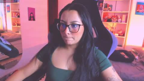 Lili online show from July 23, 2026, 7:23 pm