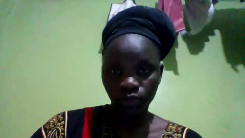 Snapshot of spicy_bella69 chatting on July 17, 2026, 9:49 am spicy_bella69 online show from July 17, 2026, 9:49 am