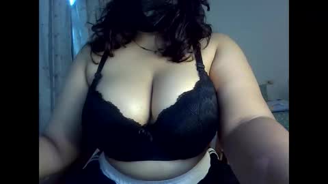 spicy_titties online show from May 14, 2026, 1:34 am