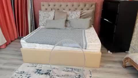spicycarlaxx online show from June 11, 2026, 8:40 pm