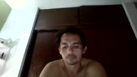 Chalinillo2269 online show from August 4, 2026, 3:10 am
