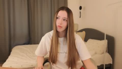 Chloe online show from May 26, 2026, 5:14 am