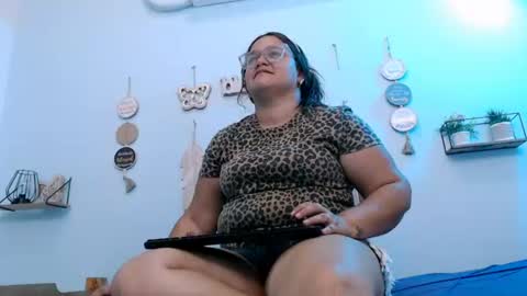 Snapshot of starfishanal21 chatting on July 23, 2026, 7:12 pm alejandra online show from July 23, 2026, 7:12 pm