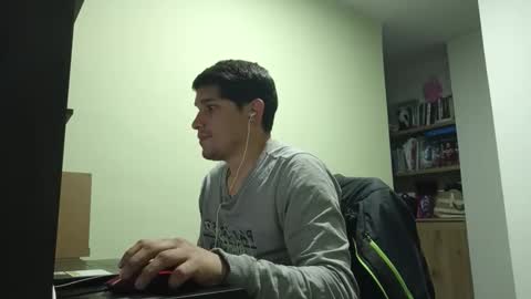 Stefans online show from June 9, 2026, 4:57 am