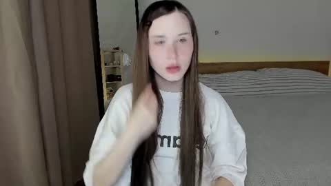 stella_sunny online show from July 29, 2026, 11:08 am