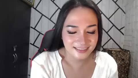 Snapshot of stellaven chatting on June 14, 2026, 2:35 am Stellaven online show from June 14, 2026, 2:35 am