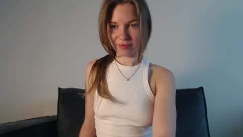 Snapshot of stephie_mrr chatting on July 20, 2026, 6:38 am Steph online show from July 20, 2026, 6:38 am