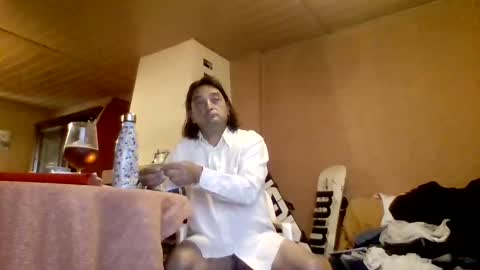stevefromfrance online show from May 10, 2026, 7:57 am