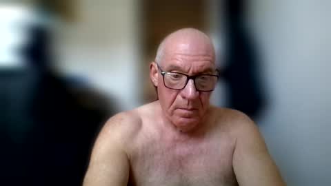 stevejons47 online show from July 21, 2026, 3:14 pm