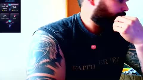 stiven253958 online show from July 20, 2026, 3:47 pm