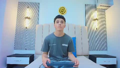 stiven_cooper2 online show from June 24, 2026, 12:26 pm