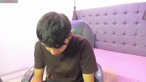 Stiwen online show from July 22, 2026, 4:15 am