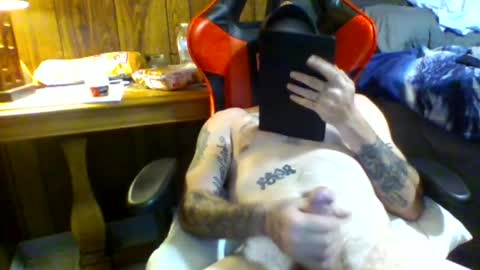 stoner4lyfe420 online show from June 16, 2026, 8:33 pm