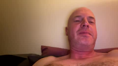 Stoodley22 online show from April 8, 2026, 8:53 pm