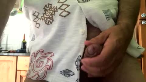 strandedstarfish online show from July 16, 2026, 8:20 am