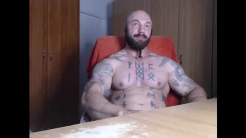StrongIvan online show from June 26, 2026, 4:28 am